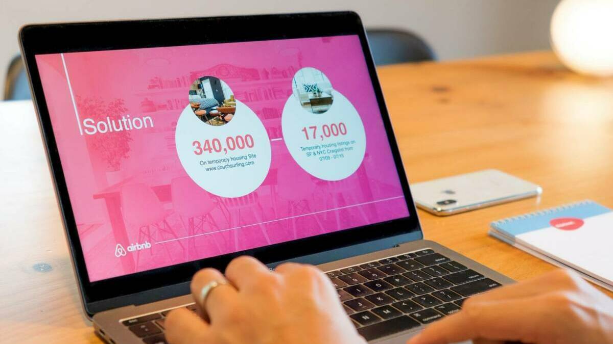 Projects should communicate like startups